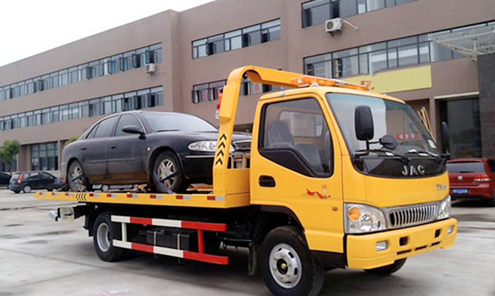 福瑞卡重型救援車 為什么選擇官方授權銷售點進行購買？