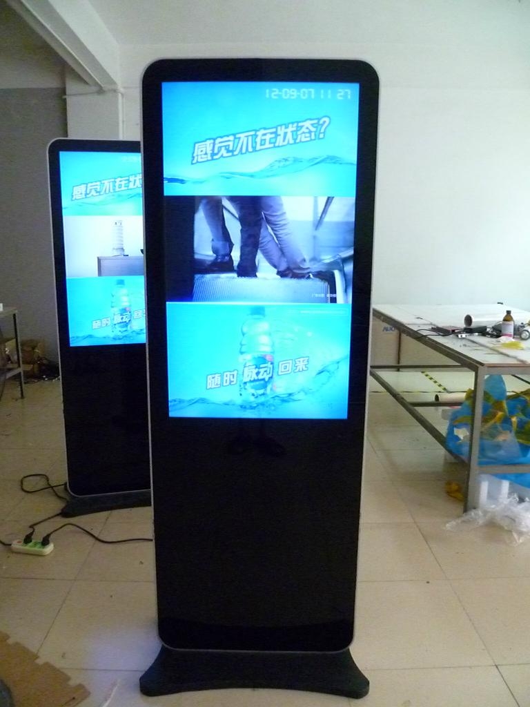 西安臥式觸摸一體機(jī),西安拼接屏,西安立式廣告機(jī),西安電子刷屏機(jī),西安壁掛廣告機(jī),西安微信打印機(jī)